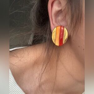 Vintage Butler Gold Tone Clip Earrings 1980s